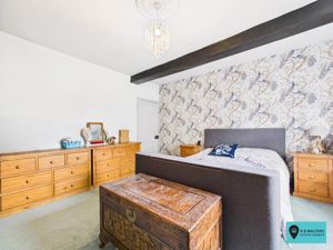 Bedroom- click for photo gallery